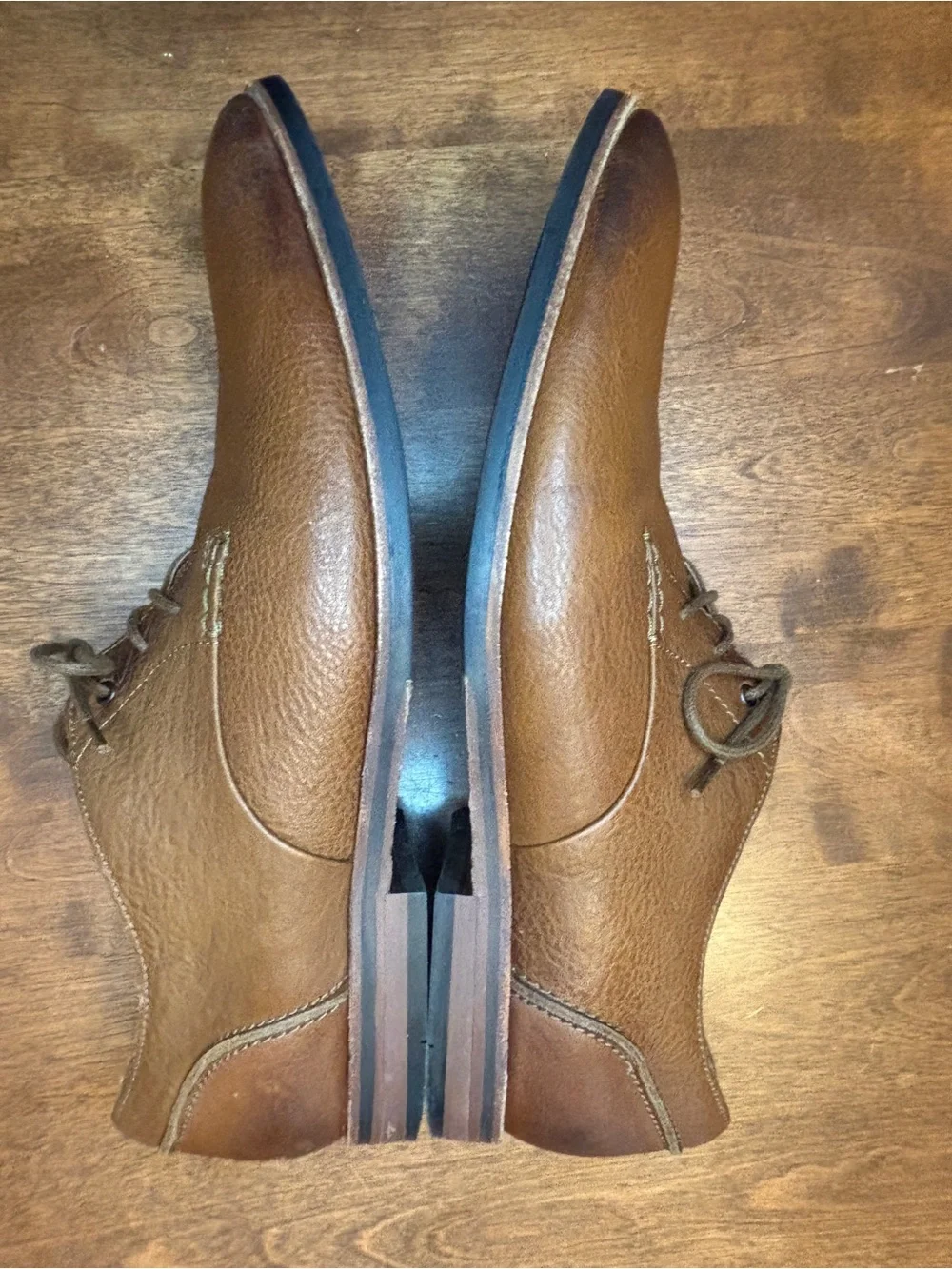 Clarks Tan/Brown Leather Derby Oxfords